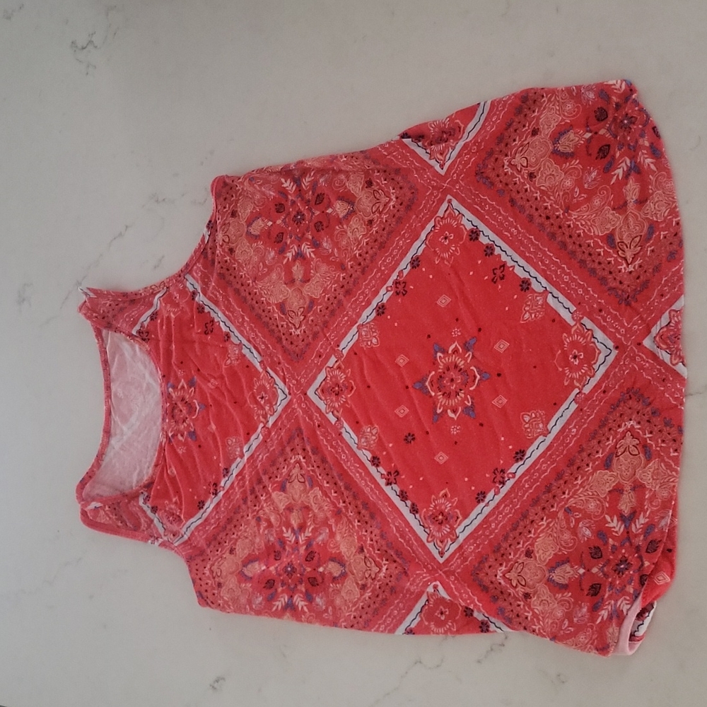 Coral flowy tank top